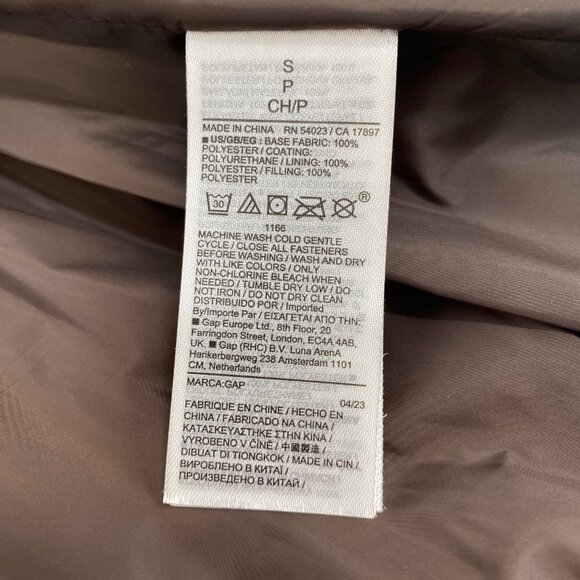 GAP Brown Pleather Puffer Vest | Classic Style for Any Occasion - Picture 7 of 7